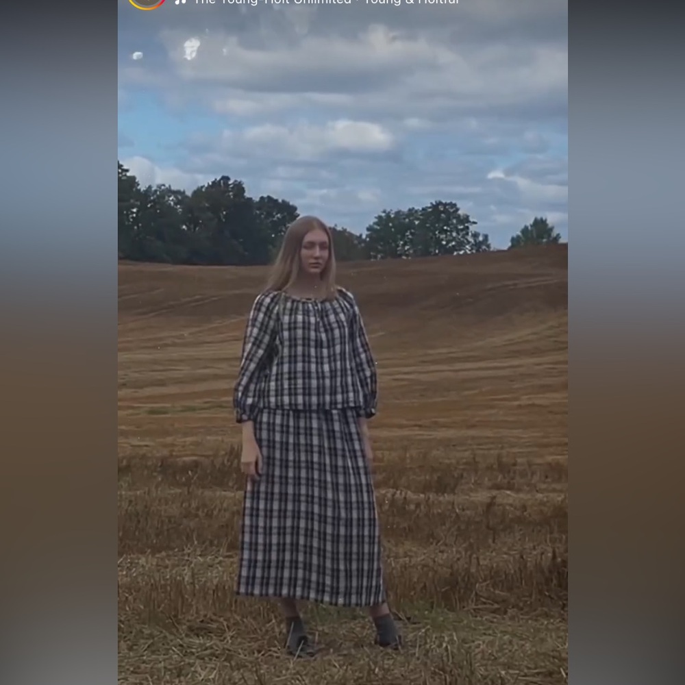 Gillian Stevens plaid skirt set
